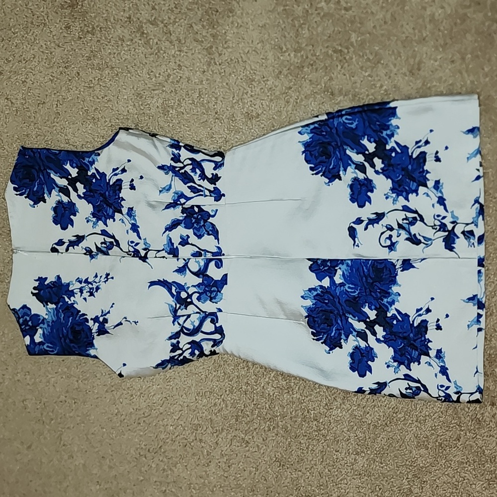 Lulu*S Floral Dress Petite View 6